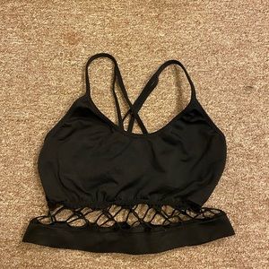 Black cropped tank top